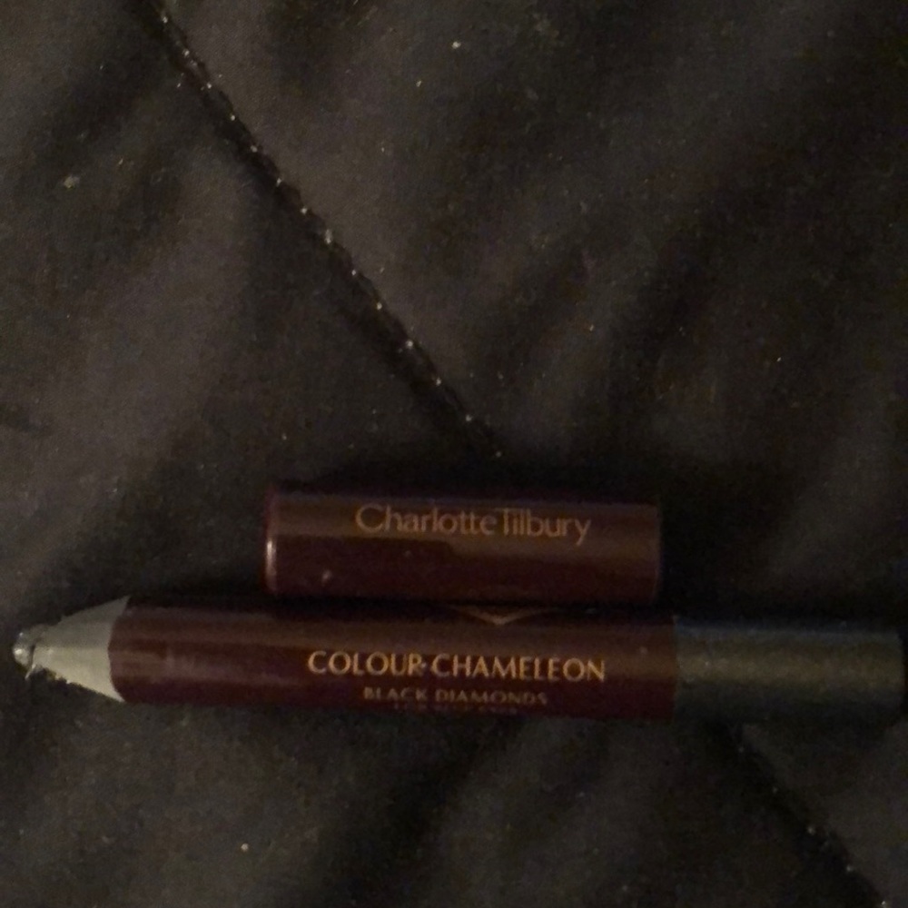 Charlotte Tilbury color chameleon \ black diamond